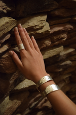 B57016 Bracelet Manchette fendue - Karine Sultan - Vignette | Karine Sultan