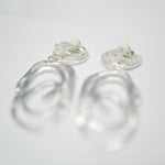 E70800 Boucles d'oreilles clips goutte tourbillonnante - Karine Sultan - Vignette | Karine Sultan