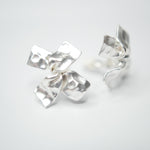 E70757 Boucles d'oreilles clips noeud torsadé - Karine Sultan - Vignette | Karine Sultan