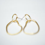 E71040 Boucles d'oreilles pendantes maillons bio - Karine Sultan - Vignette | Karine Sultan