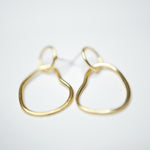 E71040 Boucles d'oreilles pendantes maillons bio - Karine Sultan - Vignette | Karine Sultan