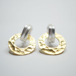 E71086 Boucles d'oreilles clips heurtoir martelé - Karine Sultan - Vignette | Karine Sultan
