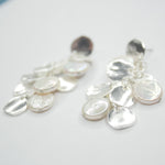 E72509 Boucles d'oreilles lustre pièces et perles plates - Karine Sultan - Vignette | Karine Sultan