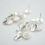 E72509 Boucles d'oreilles lustre pièces et perles plates - Karine Sultan - Vignette | Karine Sultan