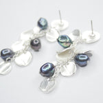 E72509 Boucles d'oreilles lustre pièce et perles de paon - Karine Sultan - Vignette | Karine Sultan