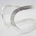 B61045 Bracelet Manchette fendue minimaliste - Karine Sultan - Vignette | Karine Sultan