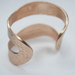 B57016 Bracelet Manchette fendue - Karine Sultan - Vignette | Karine Sultan