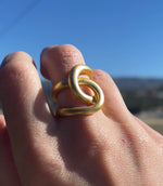 R71024 Bague oversize maillons entrelacés - Karine Sultan - Vignette | Karine Sultan