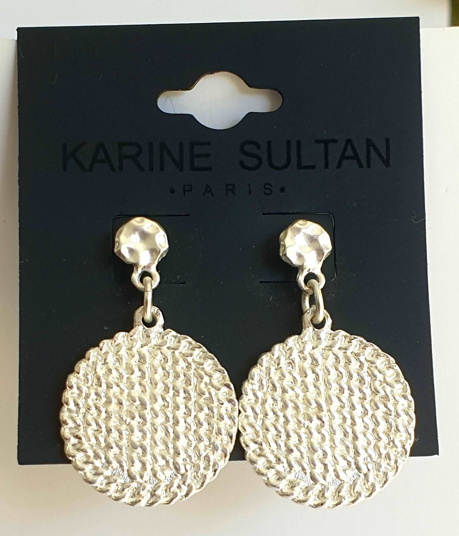 E68912 Boucles d'oreilles pendantes pièce de monnaie cubaine - Karine Sultan