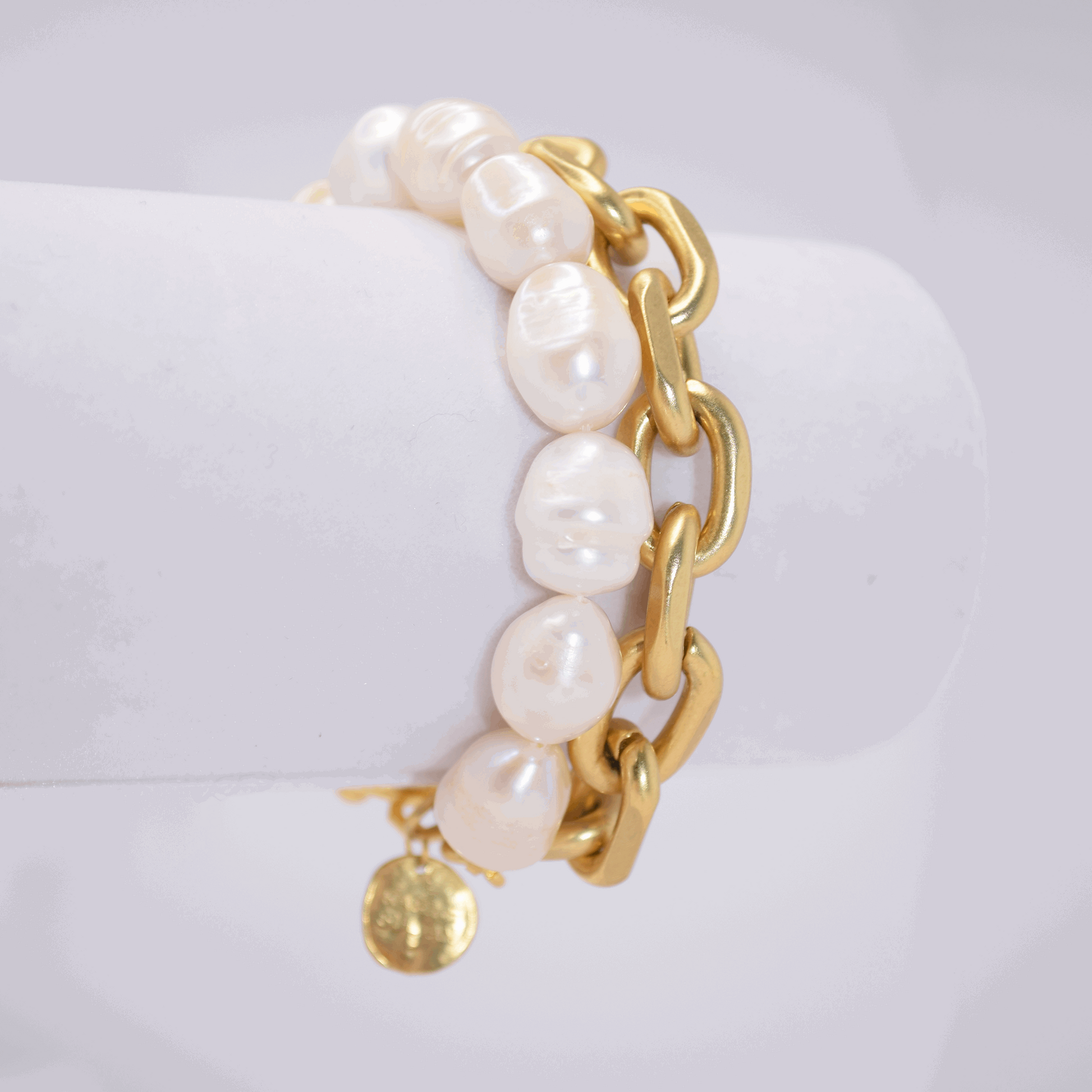 B75502 Bracelet superposé perles et chaîne forçat - Karine Sultan - Karine Sultan
