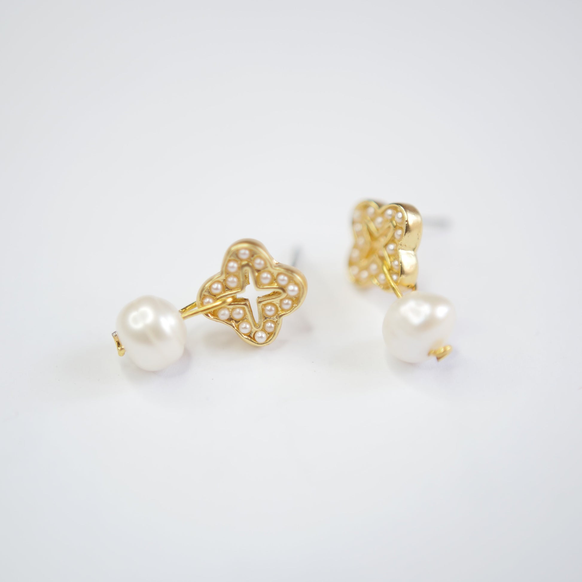 E71617 Boucles d'oreilles - Karine Sultan - Karine Sultan