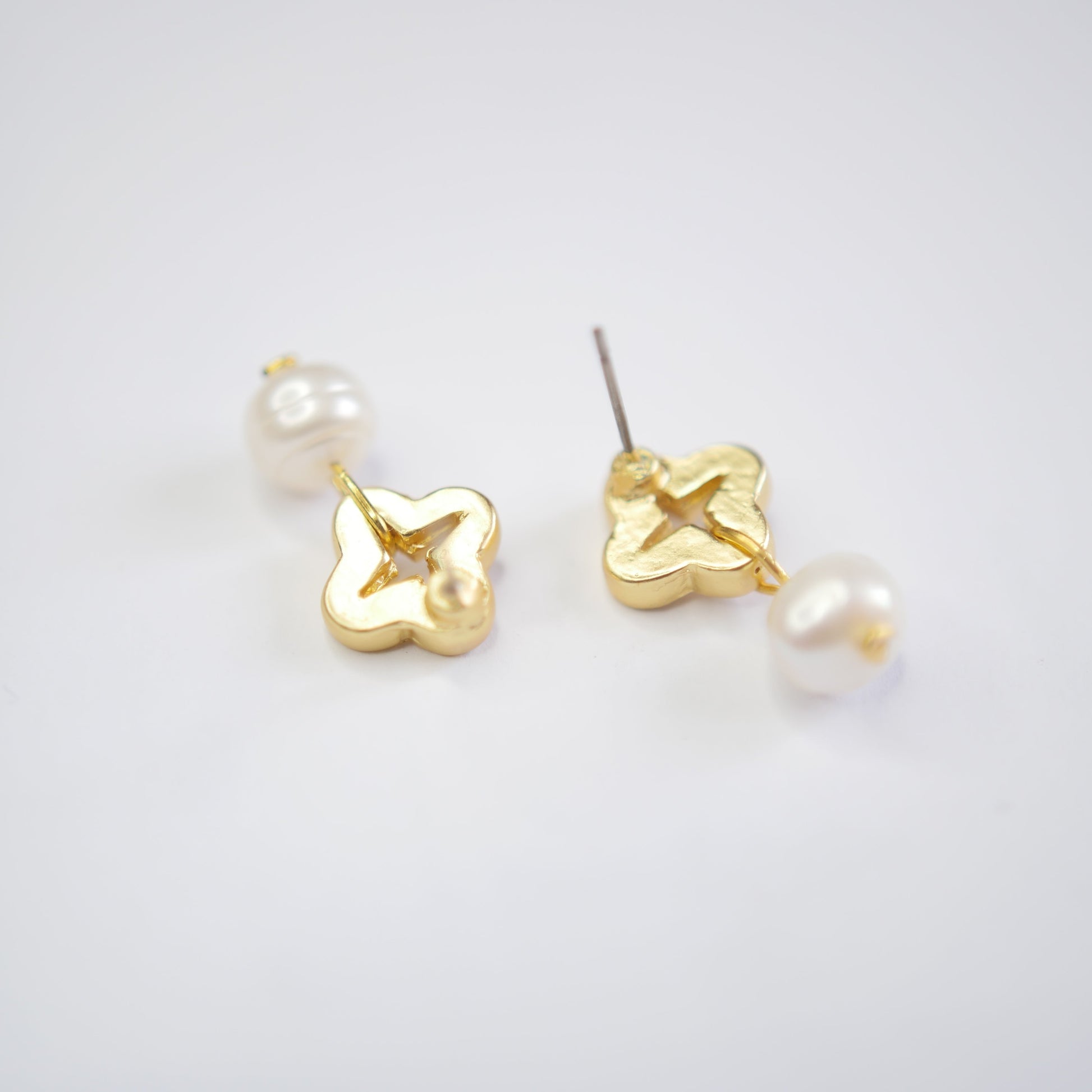 E71617 Boucles d'oreilles - Karine Sultan - Karine Sultan