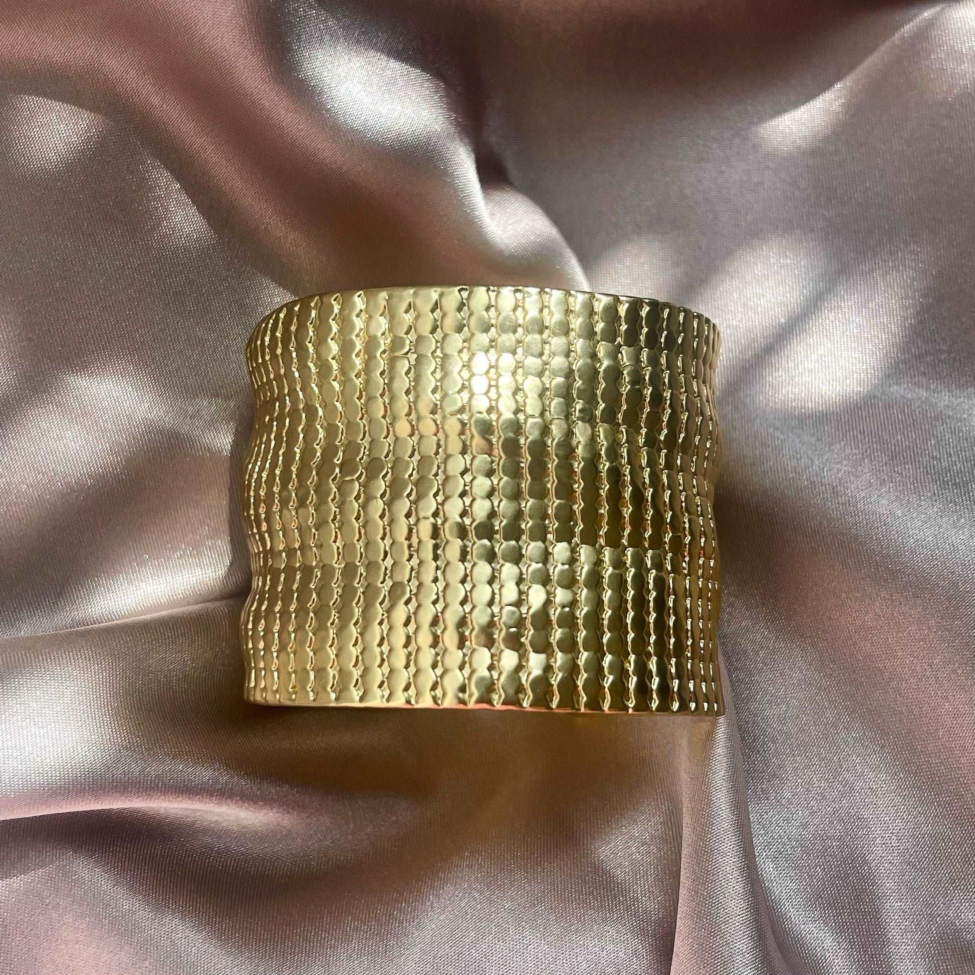 B62062 Bracelet manchette en cotte de mailles - Karine Sultan - Karine Sultan