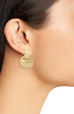E67110 Boucles d'oreilles clips pendantes courtes - Karine Sultan - Vignette | Karine Sultan
